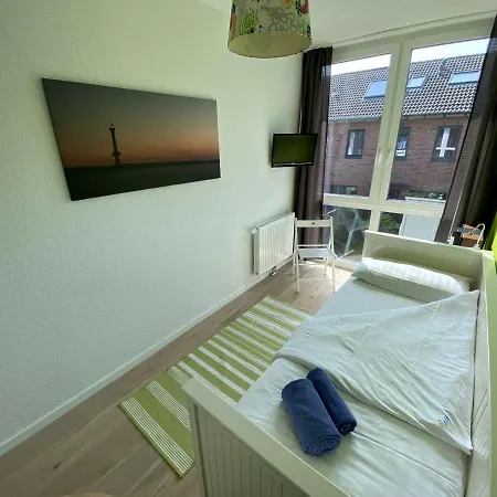 Siedlerstrasse 11 Wangerooger Inselhaeuschen בית נופש וגנרוגה