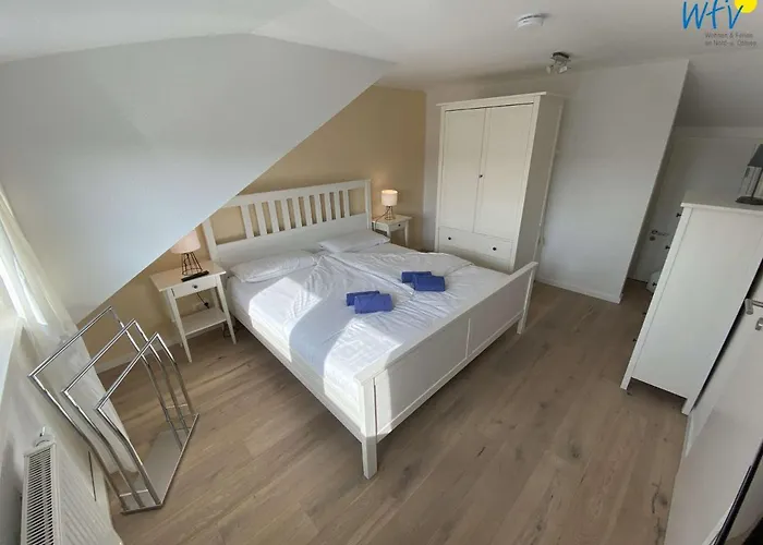 度假居 Siedlerstrasse 11 Wangerooger Inselhaeuschen 万根沃格